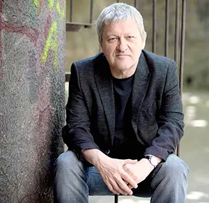 Dragan Velikić: Evropi možda odgovara kontrolisana deponija - slika 1