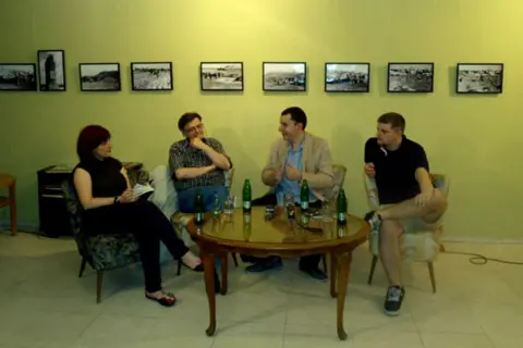 Još jedna velika promocija romana „Peščana hronika“ Pavla Zelića - slika 1