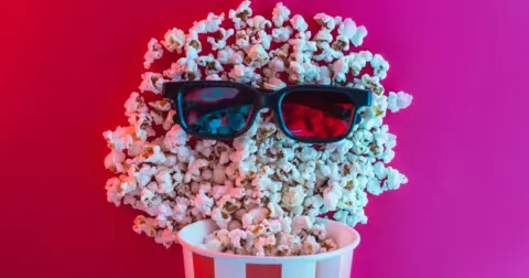 popcorn-background-cinema-concept-1