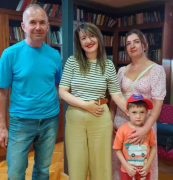 Ana Atanasković predstavila svoj opus u Apatinu - slika 1