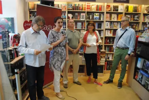 Knjižara „Dobrica Ćosić“ u Bulevaru - slika 1