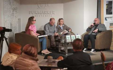 Promocija-Vladan-Matijevi-Nora-i-zmija-SKC