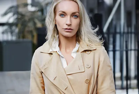 Upoznajte autorku koja je erotiku i ubistvo pomešala sa umetnošću u hit serijalu „Maestra“ - slika 3