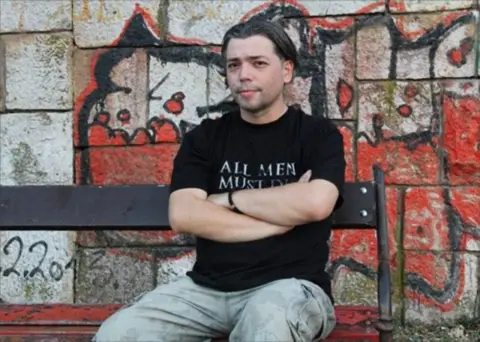 Dejan Stojiljković, intervju: „Istorija je kazan koji neprestano vri‟ - slika 1