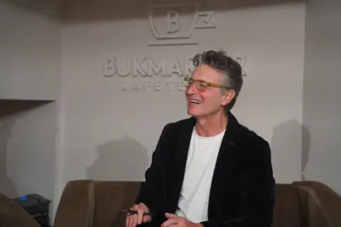 Srđan Dragojević: Pisanje je sloboda - slika 1