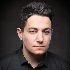 Kris Vitaker o svom romanu „Počinjemo od kraja“ - slika 1