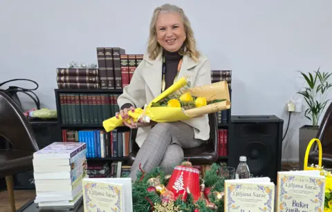 „Žute ruže“ zamirisale u Smederevskoj Palanci - slika 1