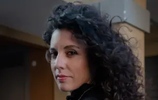 Silvija Avalone: Svi smo mi priče svetlosti i senki