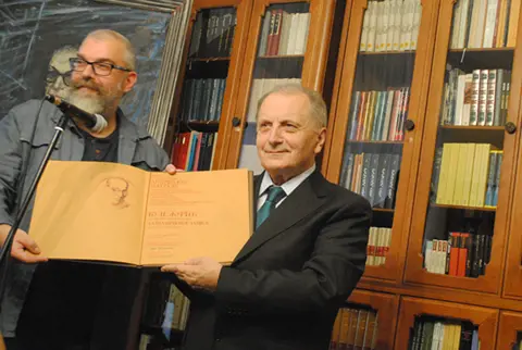 Andrićeva nagrada uručena Vuletu Žuriću - slika 1