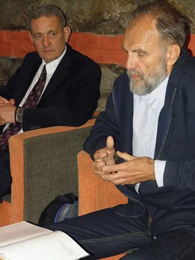 promocija-u-Niu-Mladenovi-I-Ani