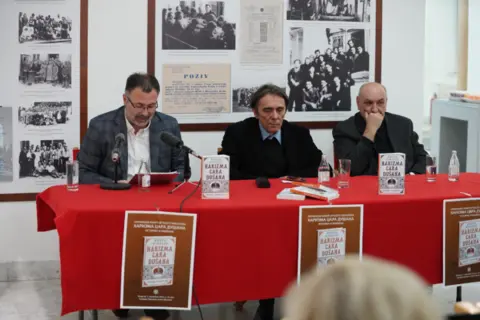 Novi pogled na epohu cara Dušana: promocija knjige Koste Nikolića održana u Kraljevu - slika 1