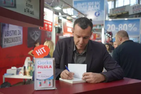 Razgovori o knjizi „Gorka pilula“ Pavla Zelića u Požarevcu - slika 1