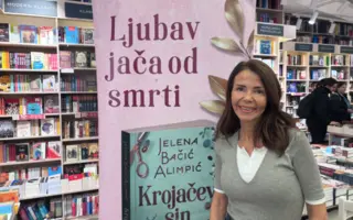 Lepi susreti Jelene Bačić Alimpić sa čitaocima tokom potpisivanja u TC BIG u Novom Sadu
