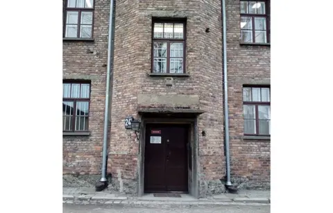 Kommando Puff u Bloku 24 – sva lica zla - slika 1