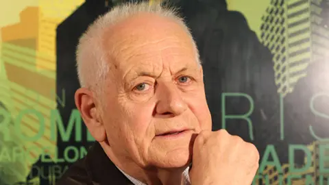 Dževad Sabljaković: Knjiga je jedini fenomen kojem sam vjeran čitavog života - slika 1