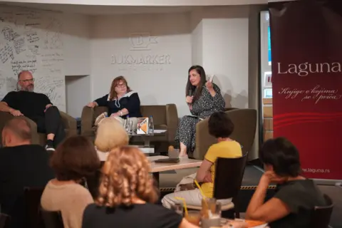 Roman o sunovratu ljudskosti – „Putnik“ U. A. Bošvica - slika 1