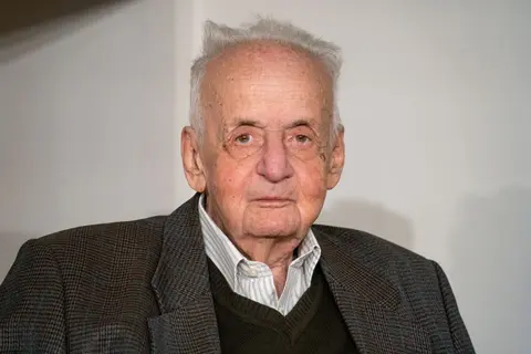 Ivan Ivanji: Život u prisvojnim zamenicama - slika 1