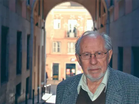 Intervju sa Dragoslavom Mihailovićem - slika 1