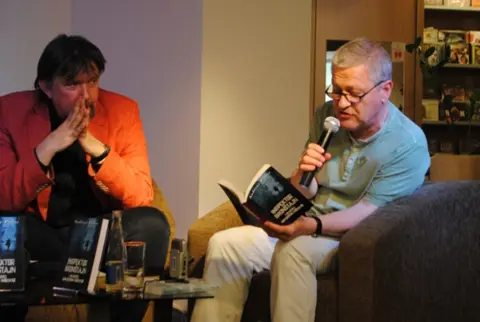 Predstavljen roman „Inspektor Bronštajn i slučaj ubijenog naciste“ Andreasa Pitlera - slika 2