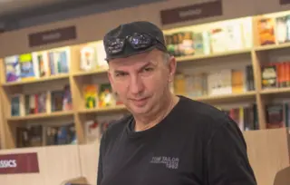 Uroš Petrović o „Bajkama“ u sedam knjiga: Internet je postao svima dostupna Aleksandrijska biblioteka