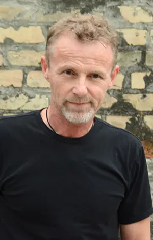 Ju Nesbe: „Neverovatno je da su vas bombardovali“ - slika 1