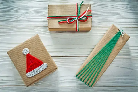7-handmade-christmas-gift-box