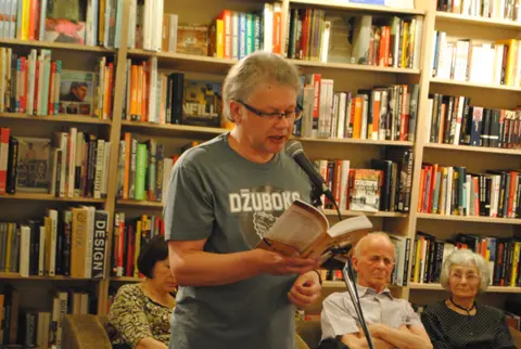 Održana promocija knjige „Pisma iz Tajnog grada“ Ivana Ivačkovića - slika 1