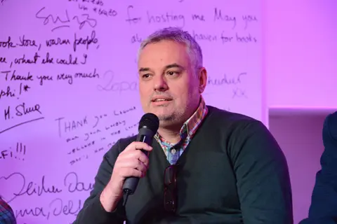 Predstavljen roman „London“ Vladimira Đurića Đure - slika 5