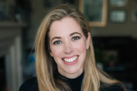 Viktorija Selman o romanu „Iskreno, mračno, duboko“: Svi imamo mračnu stranu - slika 1