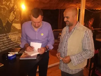 pavle-zelic-pescana-hronika-herceg-novi-4