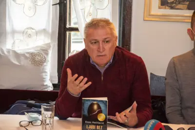 Dodela-nagrade-Enesu-Halilovicu-9